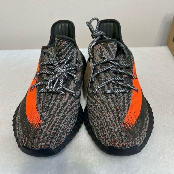 Yeezy Boost 350 V2 Carbel Stegrey/Solred NEW IN BOX 9 Mens - Picture 2 of 11